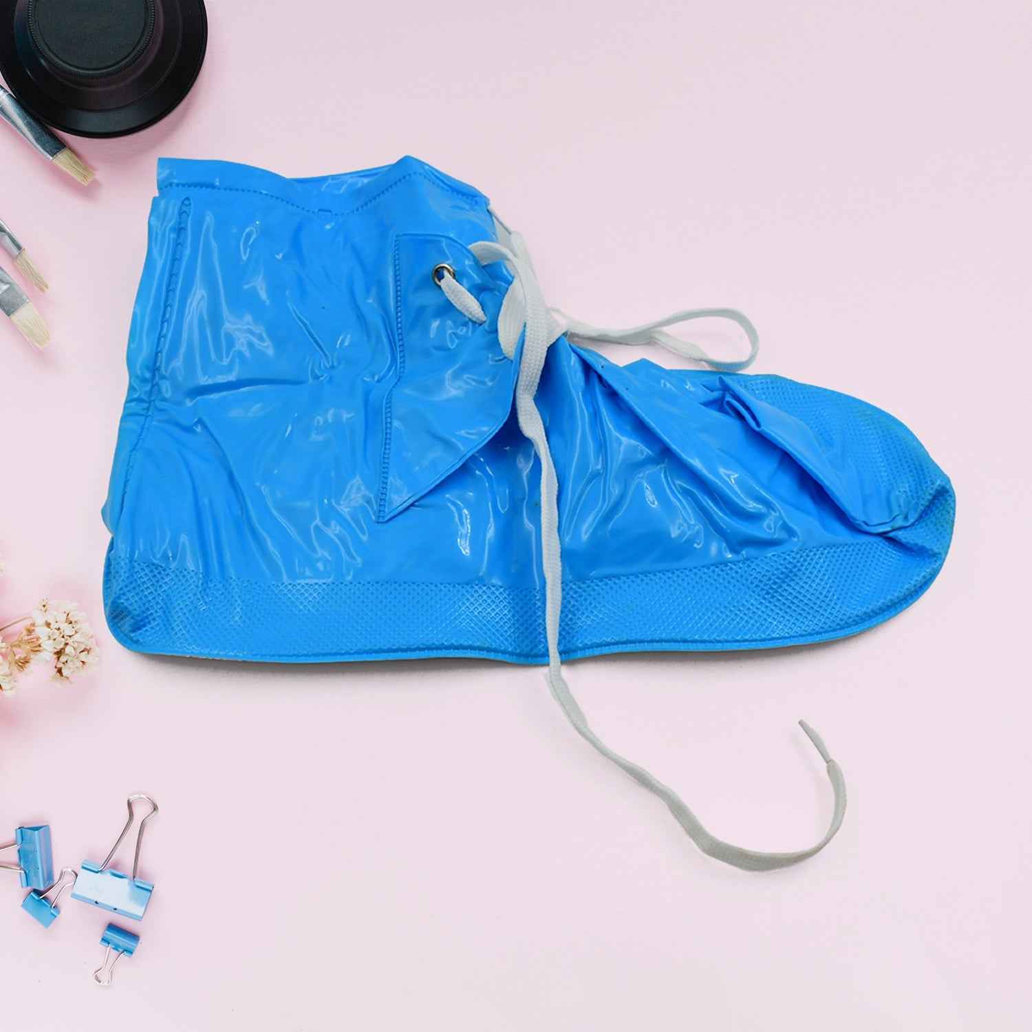 Plastic Shoes Cover Reusable Anti-Slip Boots Zippered Overshoes Covers & Shoe laces Waterproof Snow Rain Boots for Kids / Adult Shoes, for Rainy Season (1 Pair)