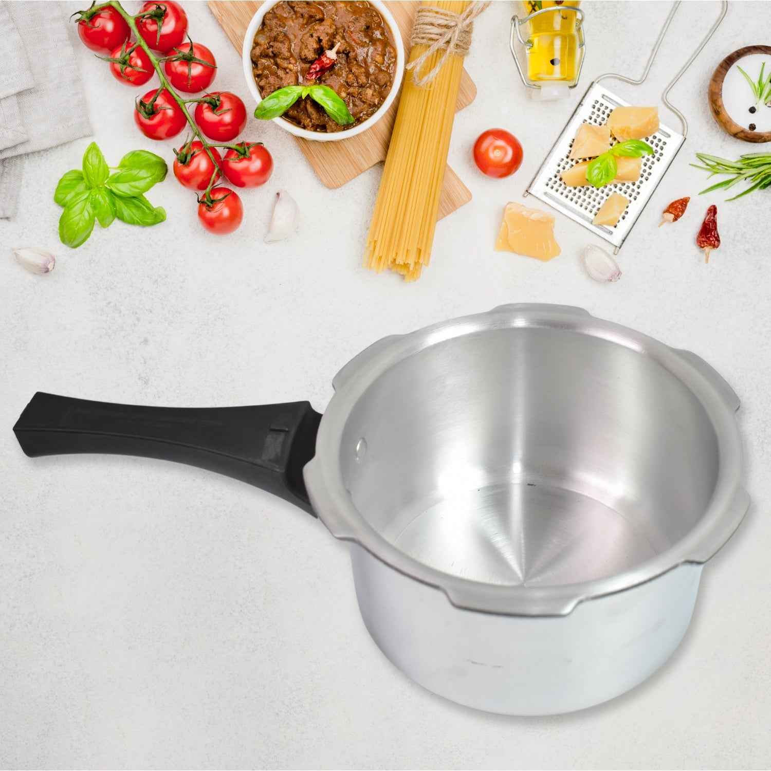 Aluminium Rays Pearl Pressure Cookers With Outer Lid (2.5 Litres / 5-Year warranty,  ISI Number :- 2347, BIS Number :- CM/L -7600164310