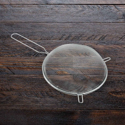 Small Mesh Strainer With Handle Stainless Steel Oil Straine, Mesh Sieve Strainer (1 Pc)