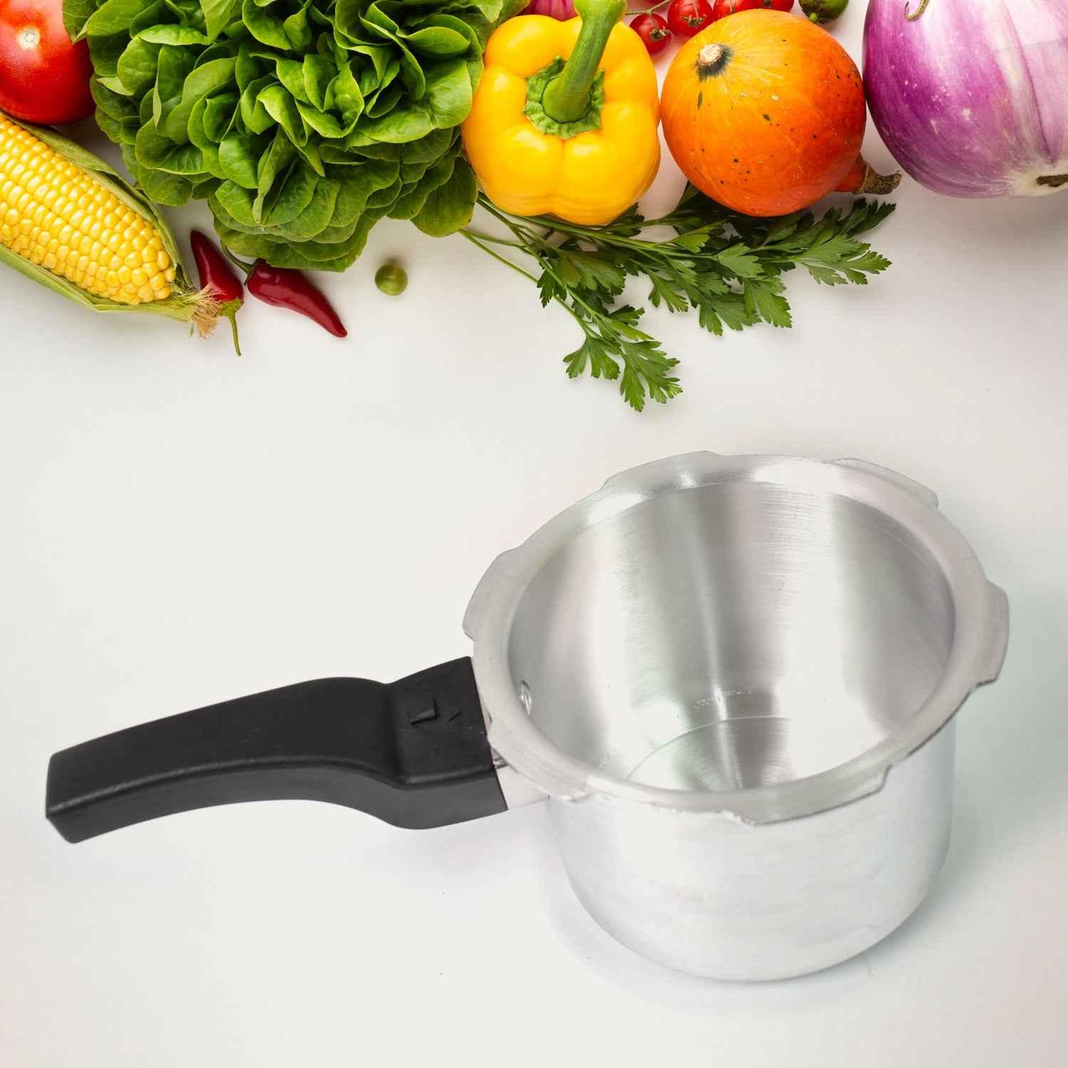 Aluminium Classic Goldex Pressure Cookers With Outer Lid (1.5 Litres / 5-Year warranty,  ISI Number :- 2347, BIS Number :- CM/L -7600164310