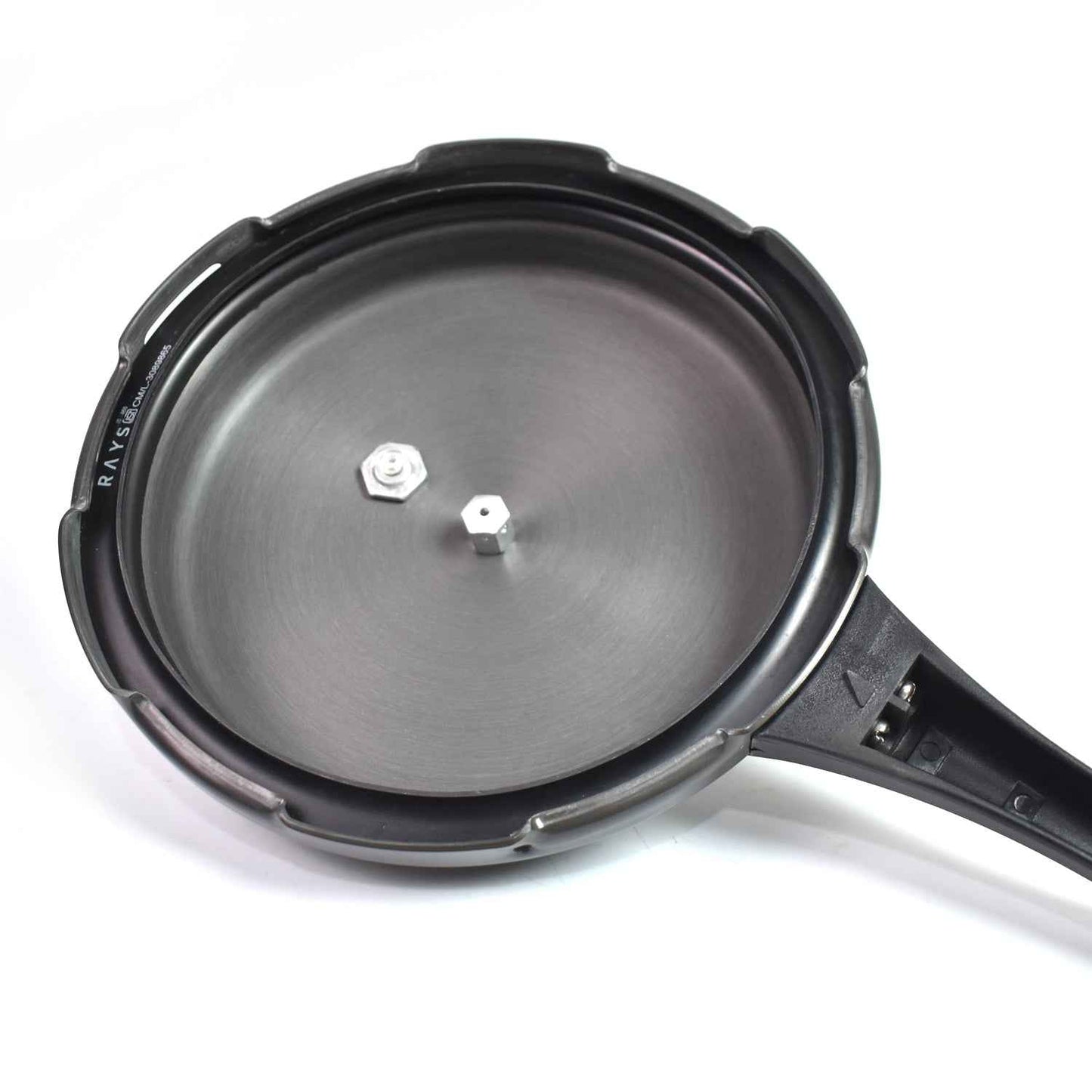 Aluminium Rays Black Beauty Pressure Cookers With Outer (5.5 Litres / 1-Year warranty,  ISI Number :- 2347, BIS Number :- CM/L -7600164310