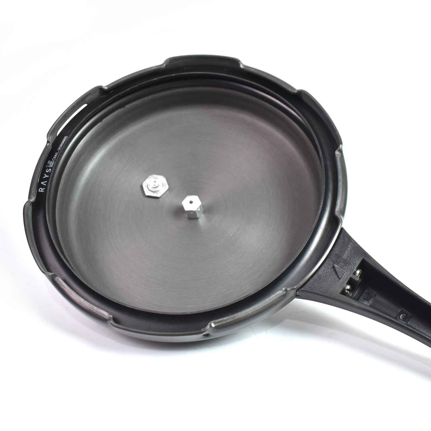 Aluminium Rays Black Beauty Pressure Cookers With Outer (5.5 Litres / 1-Year warranty,  ISI Number :- 2347, BIS Number :- CM/L -7600164310