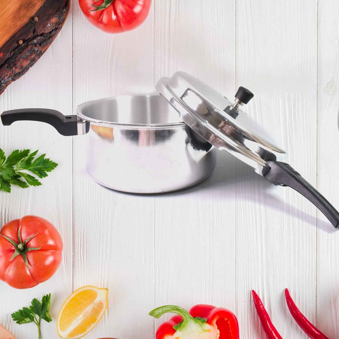 Aluminium Classic Goldex Pressure Cookers With Outer Lid (12 Litres / 5-Year warranty,  ISI Number :- 2347, BIS Number :- CM/L -7600164310