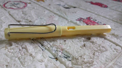 2-in-1 Everlasting Magic Pencil with Replaceable Eraser – Inkless, Reusable, Portable (1 Pc / Mix Color))