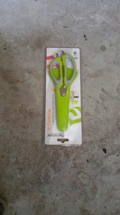Multi-Purpose Kitchen Scissors with Magnetic Holder