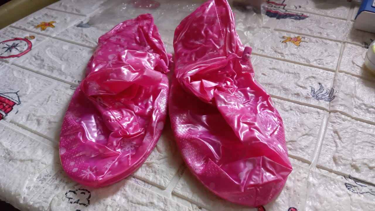 4541 Plastic Shoes Cover Reusable Anti-Slip Boots Zippered Overshoes Covers Pink, Transparent Waterproof Snow Rain Boots for Kids/Adult Shoes, for Rainy Season (XL Size1 Pairs)