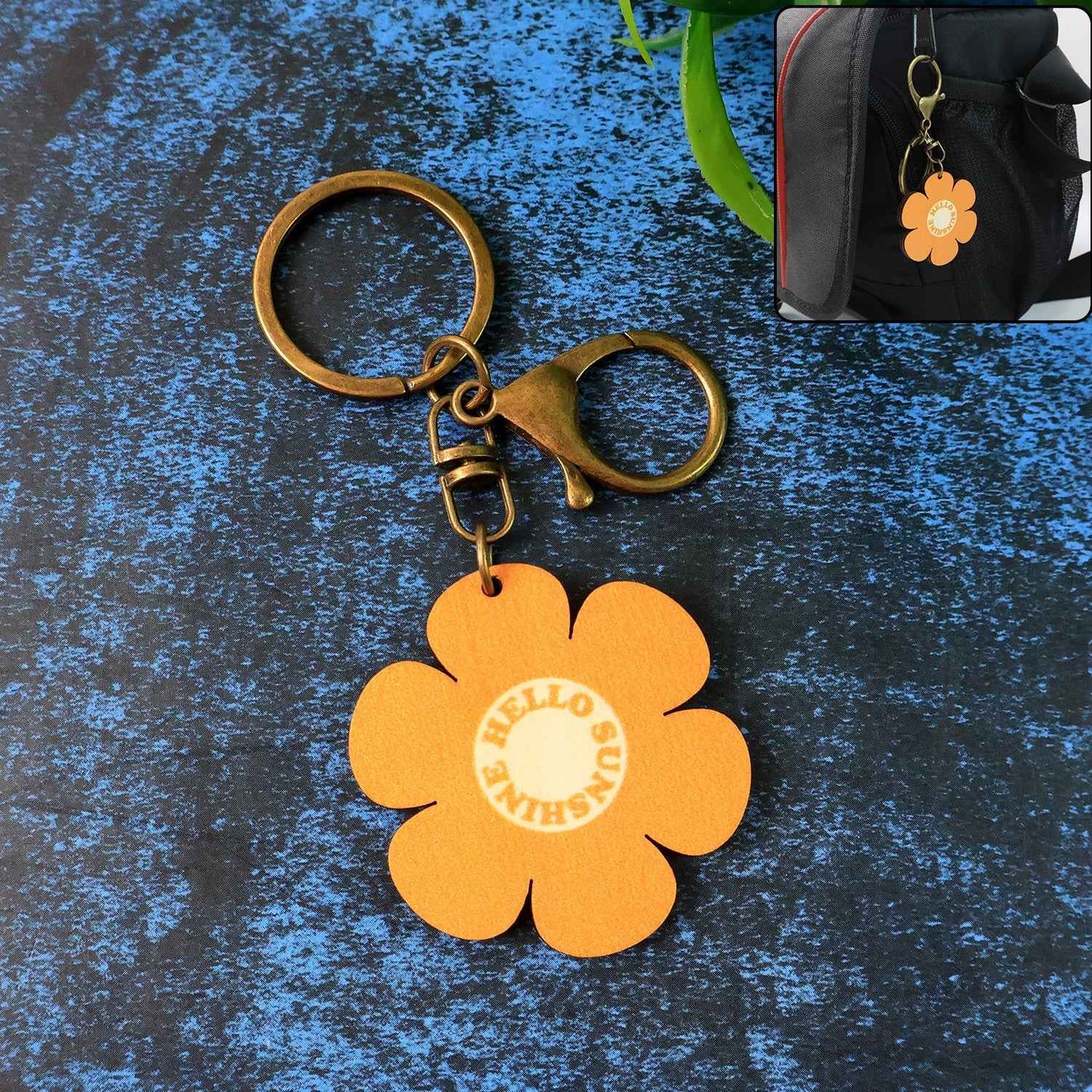 Cute Flower-Shaped Keychain (Mix Design / 1 Pc)