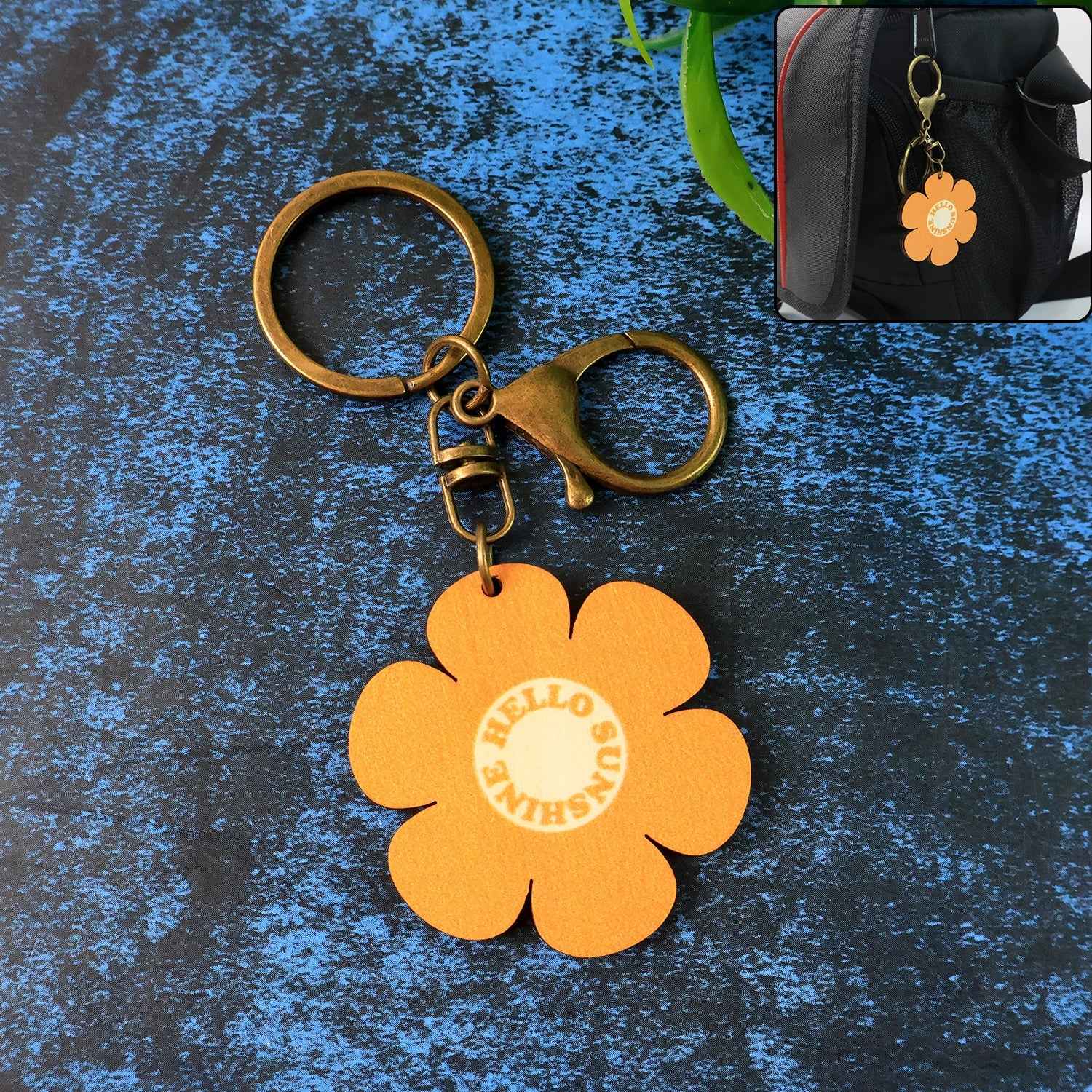 Cute Flower-Shaped Keychain (Mix Design / 1 Pc)