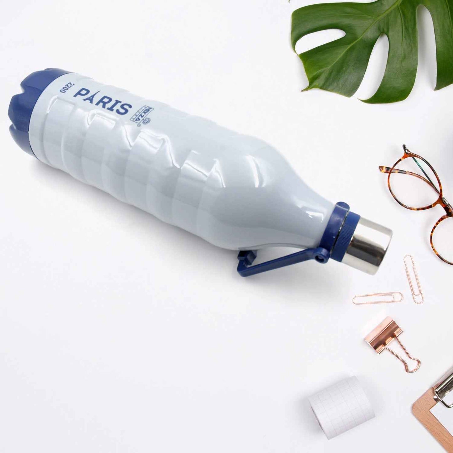 Insulated Water Bottle (2200ml): Leakproof, BPA-Free, Handle & Strap (Sports)
